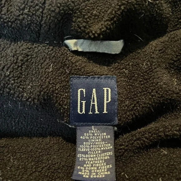 GAP Kids Metallic Silver Puffer Coat - Picture 4 of 7